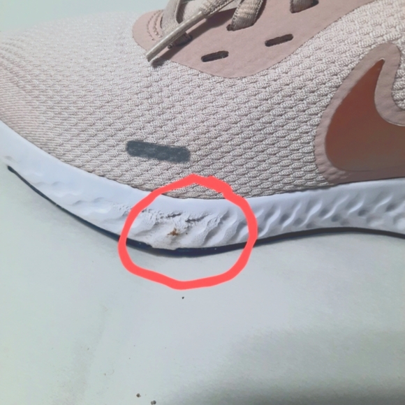 Nike Revolution 5 Sneakers Shoes Womens Sz 6.5 Barely Rose Athletic Running - Picture 7 of 8